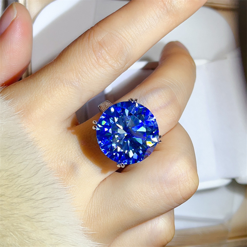 Large Women'S Formal Wear - Bague en argent 925 avec moissanite