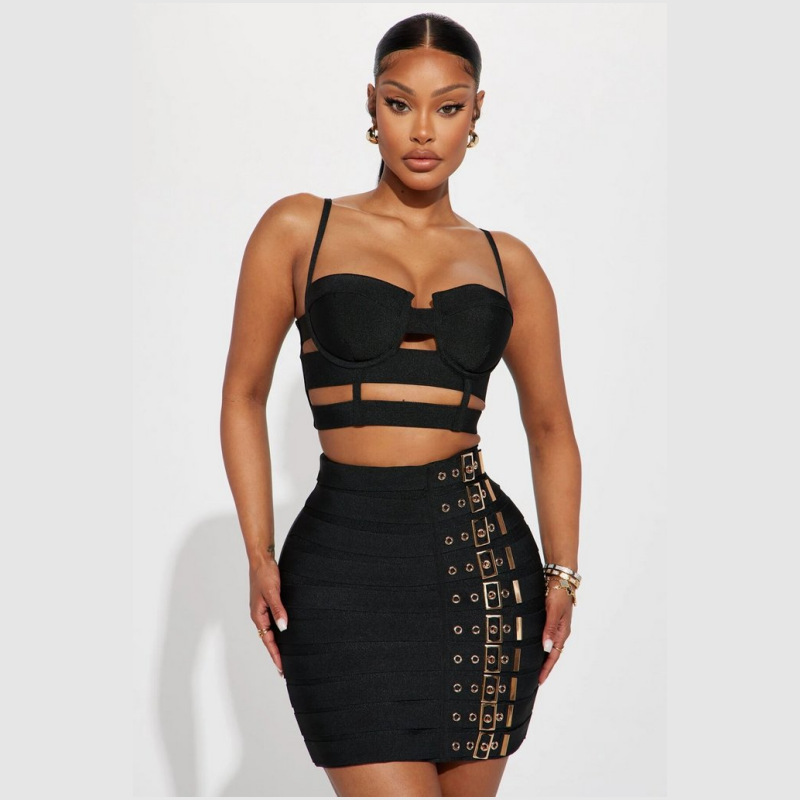 Women Formal Wear Black And White - Robe de bal à bandes noire