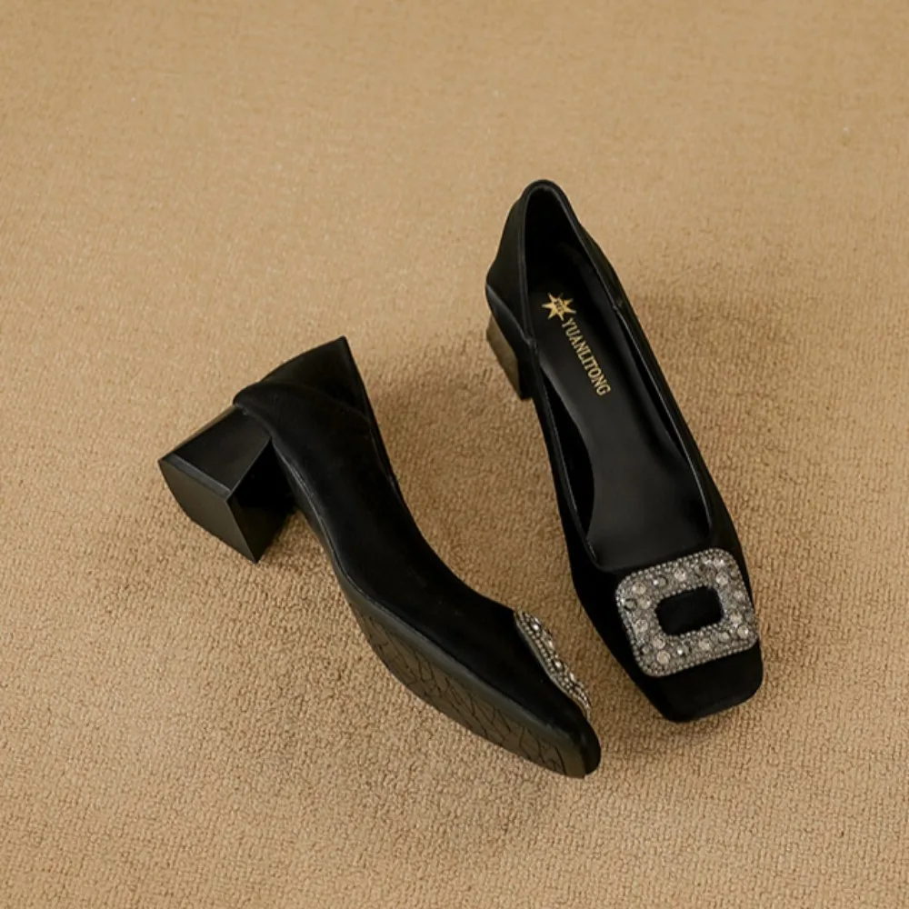 Chaussures à talons hauts pour - Women Formal Wear With Shoes avis et prix