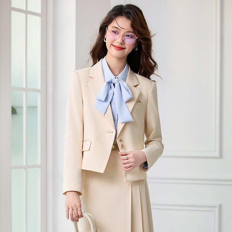 Ensemble de costume gris pour  - Women'S Formal Wear Petite avis et prix