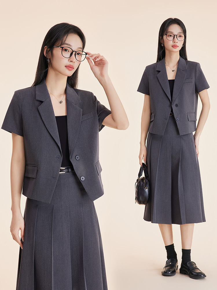 Ensemble de costume gris pour  - Women'S Formal Wear Petite avis et prix