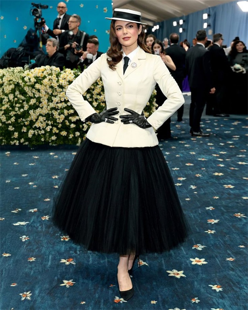 Costumes de bureau blancs pour - Women Formal Wear Black And White avis et prix