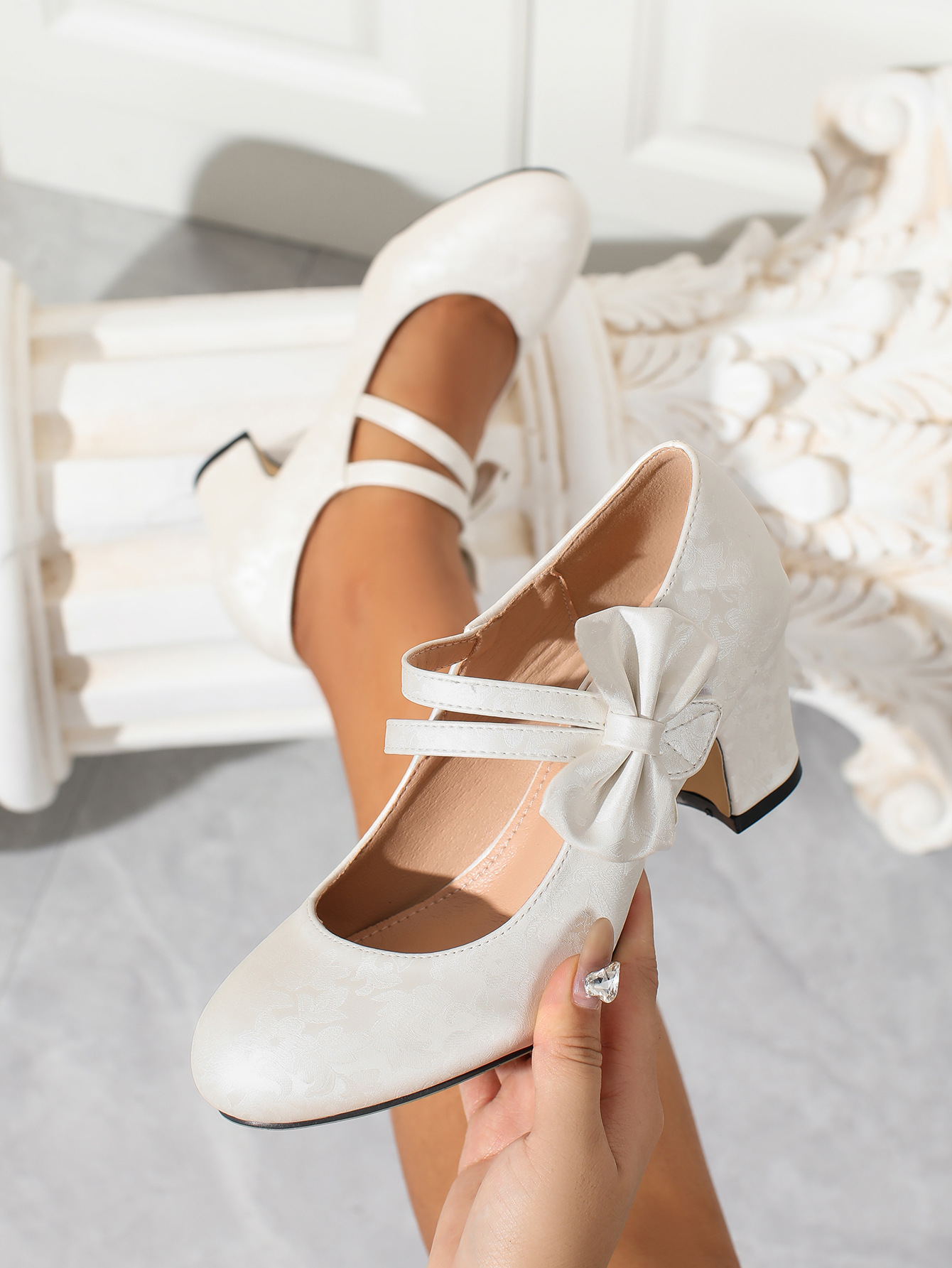 Chaussures pour femmes grandes - Large Women'S Formal Wear avis et prix